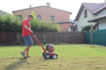 vertikutace (foto 1)